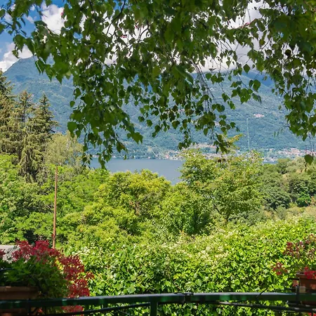 Nel Castagneto By Interhome Перледо