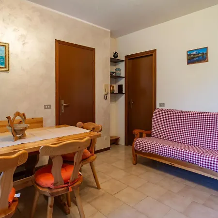 Nel Castagneto By Interhome Apartment Perledo